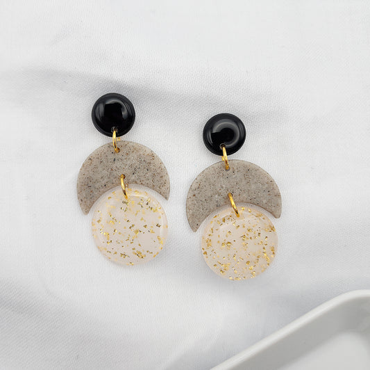 Dangle gold, grey and black colors earrings