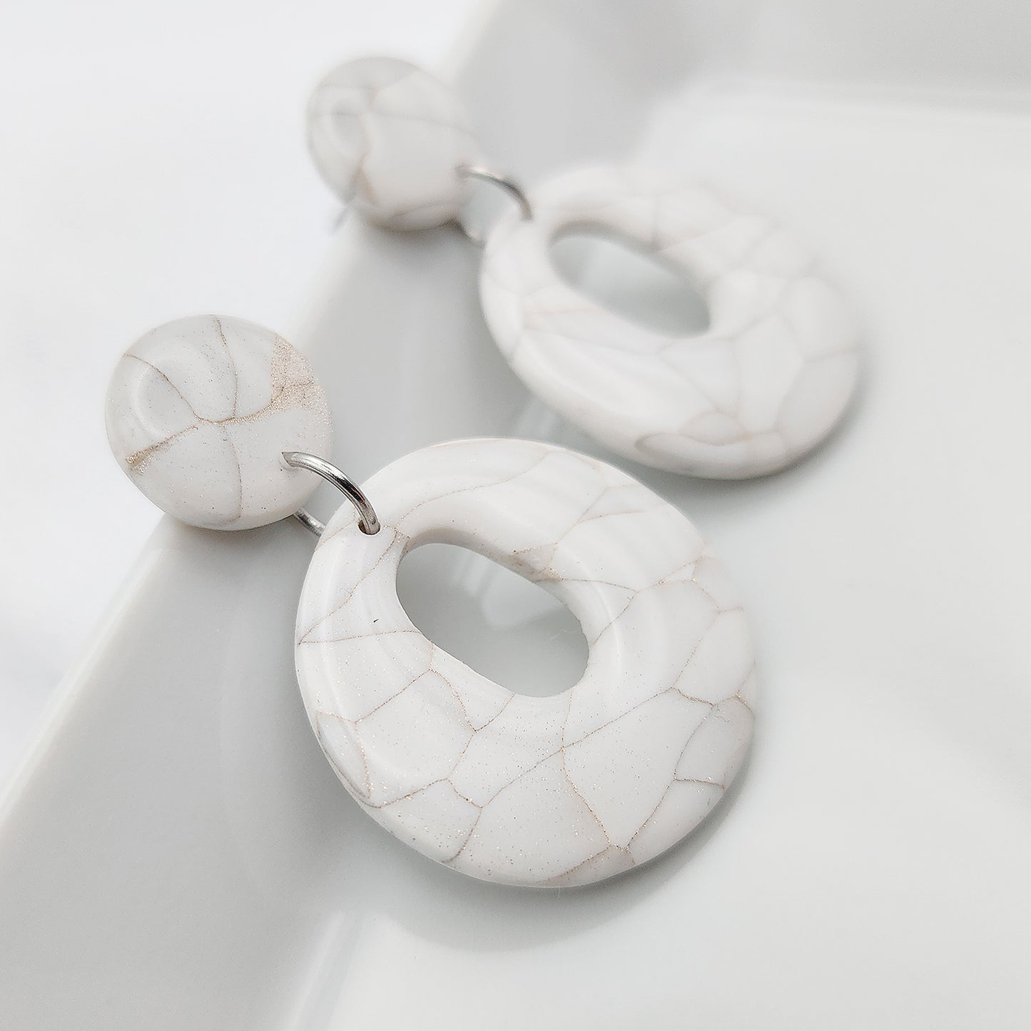 Hoop earrings in retro shape 60s style, white stone clay