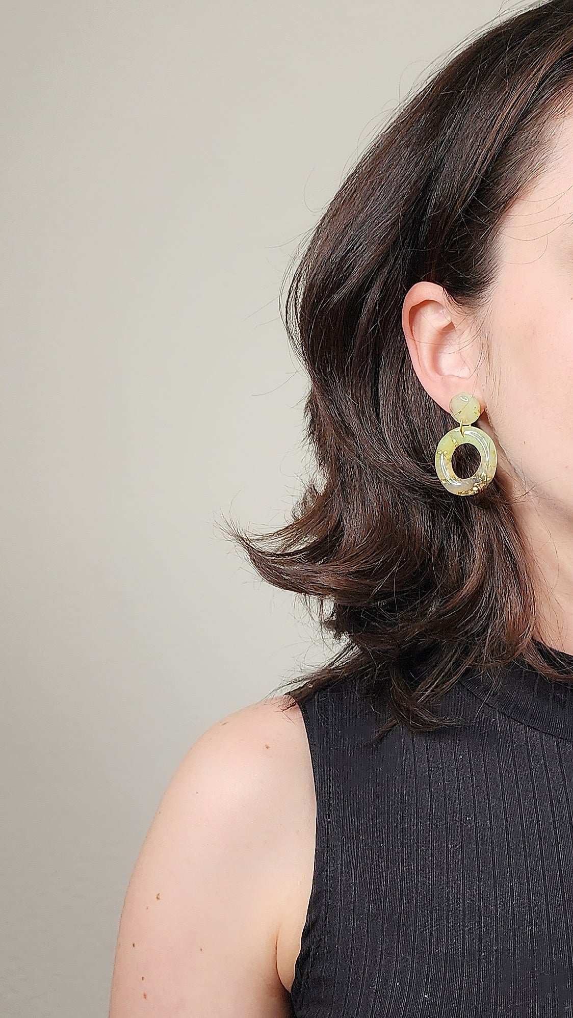 Hoop earrings green stone clay